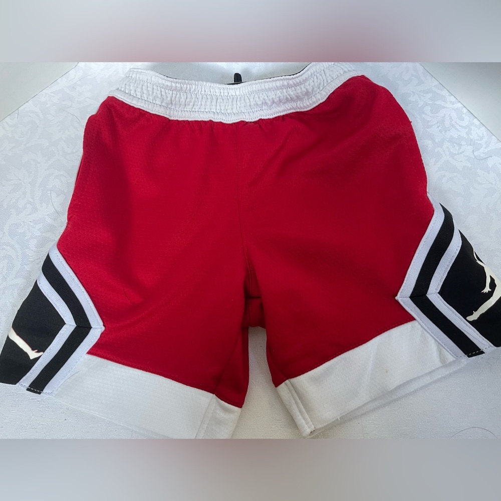 Nike Air Jordan Shorts - Boys Size XS (4). Pre-owned. Good condition.